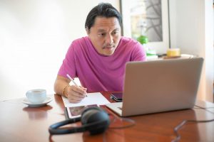 ¿Diploma de High School o GED? Diferencias y opciones en NJ