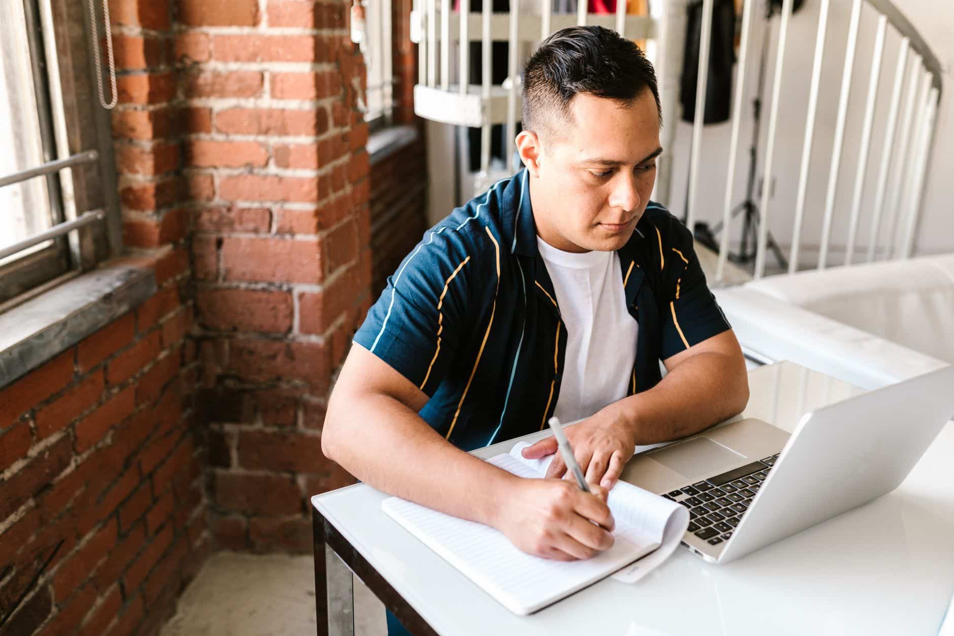 Programas Educación para Adultos NJ: ¿Cuánto Tiempo Toma en Hackensack?