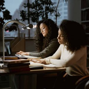 Ayuda Financiera Estudiantes Adultos NJ Clases Nocturnas Hackensack