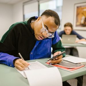 Financial Aid for Adult Students NJ: Options & Programs in Paterson